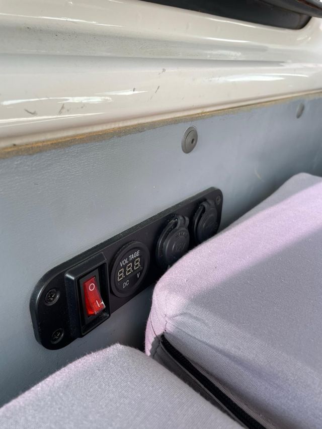 Volkswagen Caddy 1.9 TDI Camperizada