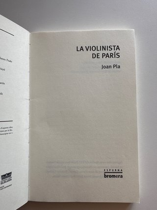Libro "La violinista de París"Joan /valenciano