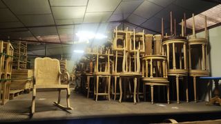 Muebles auxiliares por unidad o total 