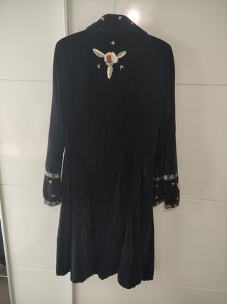 Abrigo negro largo Flamenco