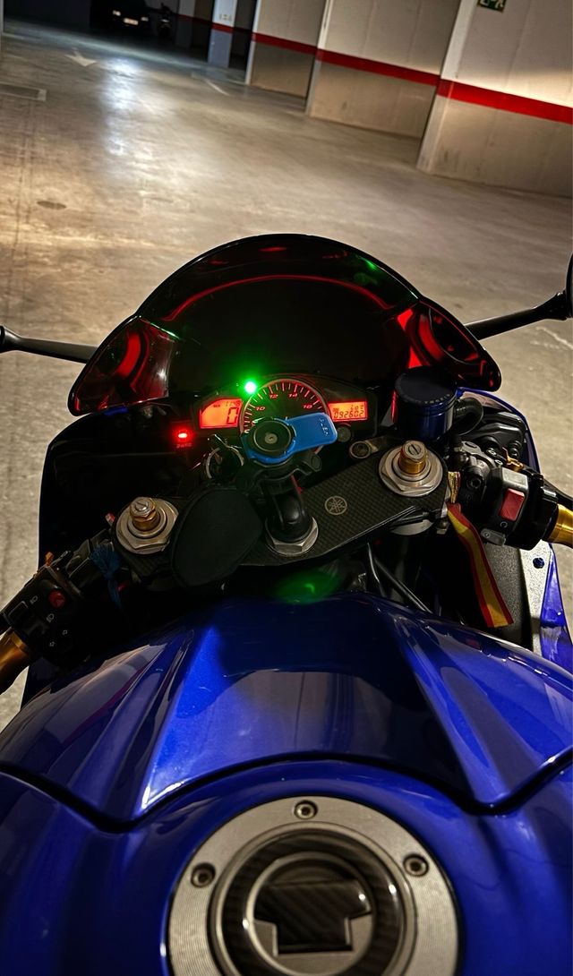 YAMAHA YZF R6 2006