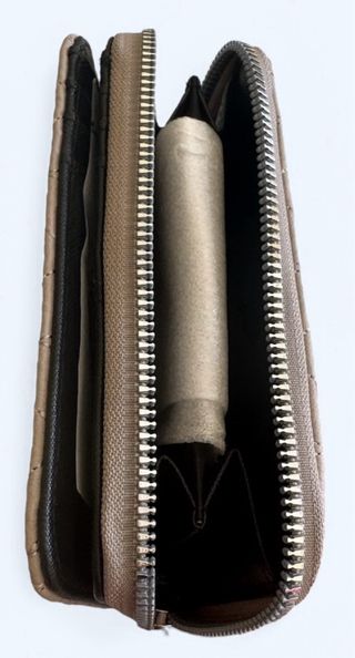 Portafoglio Laura Biagiotti Bennie color cemento