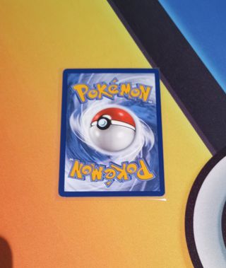 Exeggutor Pokeball Reverse carta Pokemon PRE