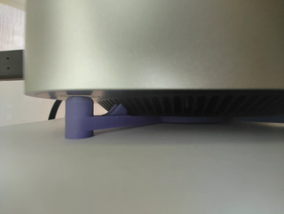 Soporte Mac Mini M4 con logo Apple