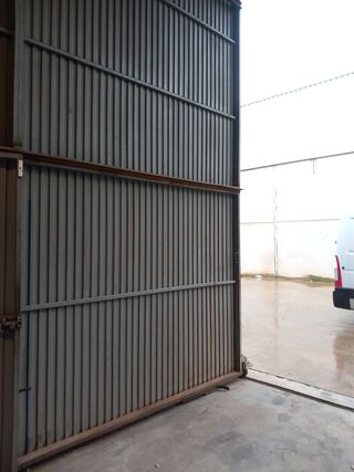 Busco nave en alquiler merida