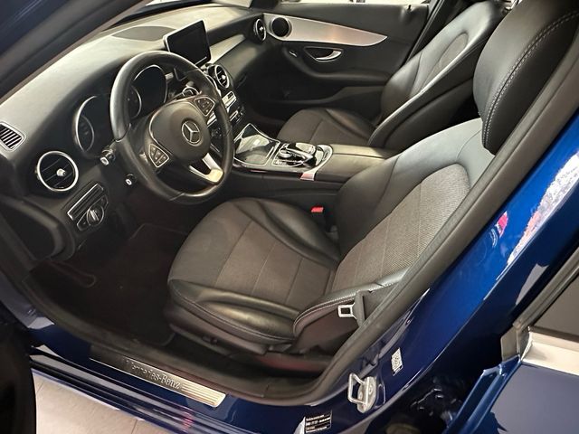 Mercedes-Benz Clase C 220 CDI BT 170 4p 9G-T Amg