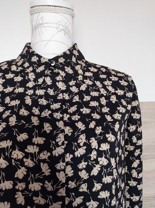 Blusa estampado floral Mango Talla S