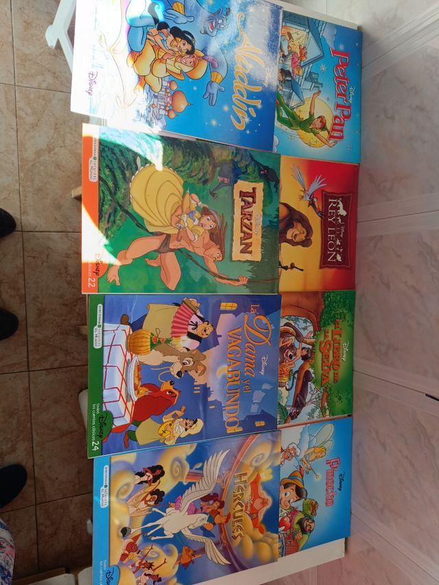 Lote 27 CUENTOS DISNEY nuevos MUY BONITOS