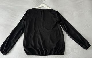 Blusa negra