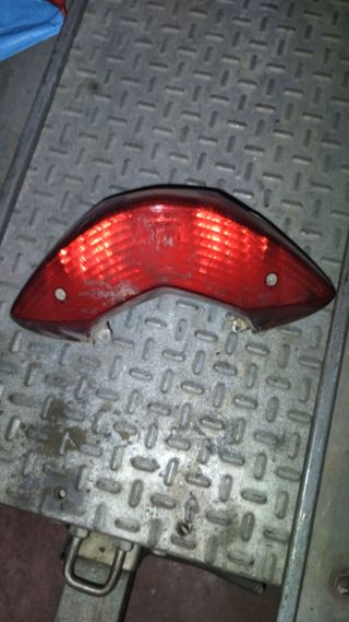 Faro trasero de jog