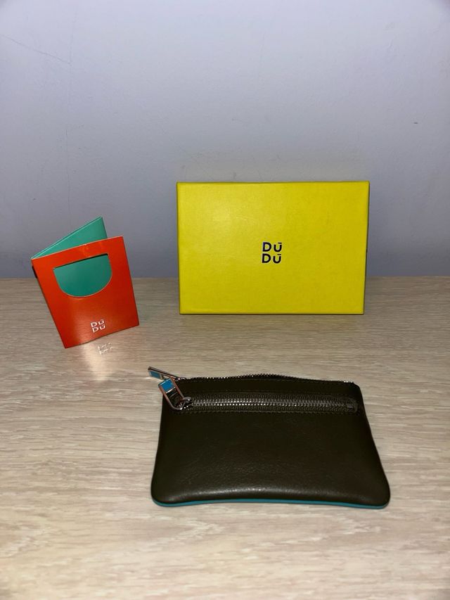 Cartera de Piel Dudu