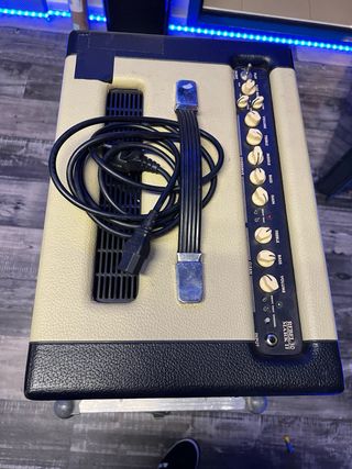 Amplificador Guitarra Egnater Rebel 30 MkII