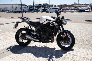 Triumph Street Triple 765R