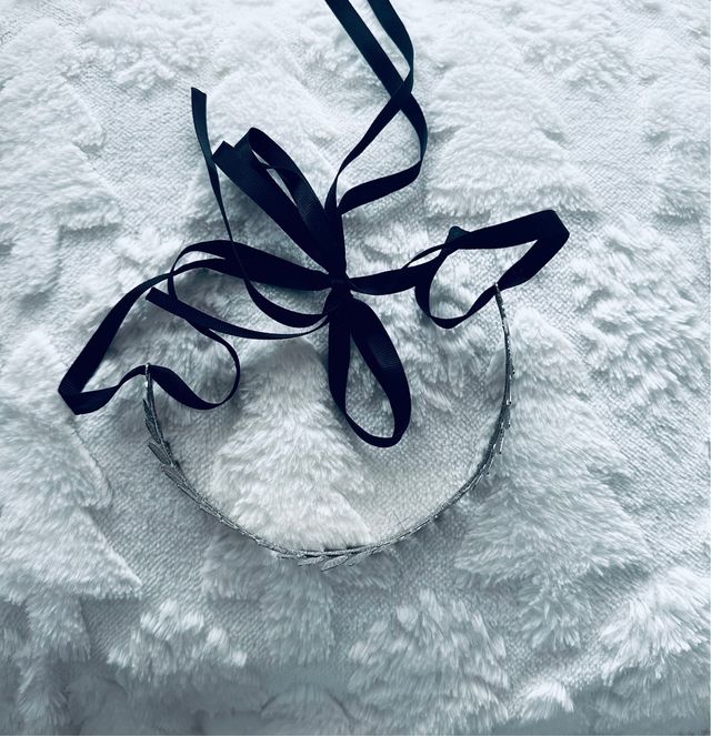 Diadema Parfois plateada y original