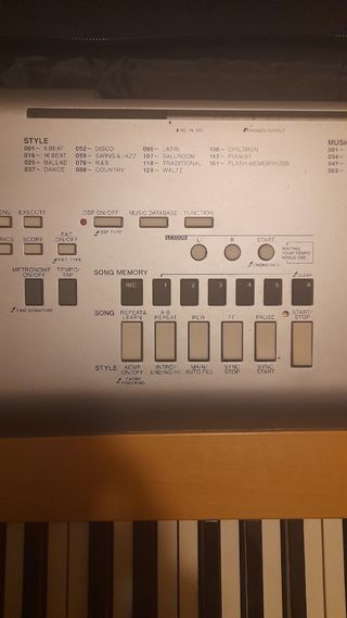 Teclado piano Yamaha gdx630