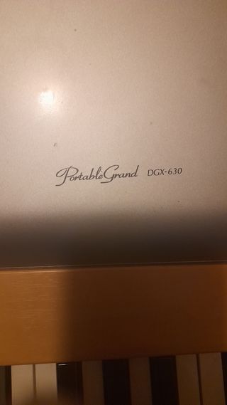 Teclado piano Yamaha gdx630