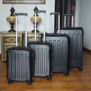 4 Maletas 1 x 23kg + 1 x 20kg + 1 x 10kg + 1 x 8kg