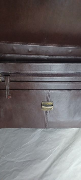 Cartera de mano 