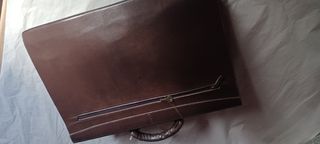 Cartera de mano 