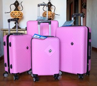 4 Maletas 1 x 23kg + 1 x 20kg + 1 x 10kg + 1 x 8kg