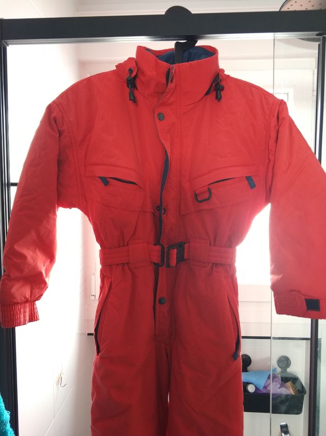 Mono esquí 8 años, 125cm .