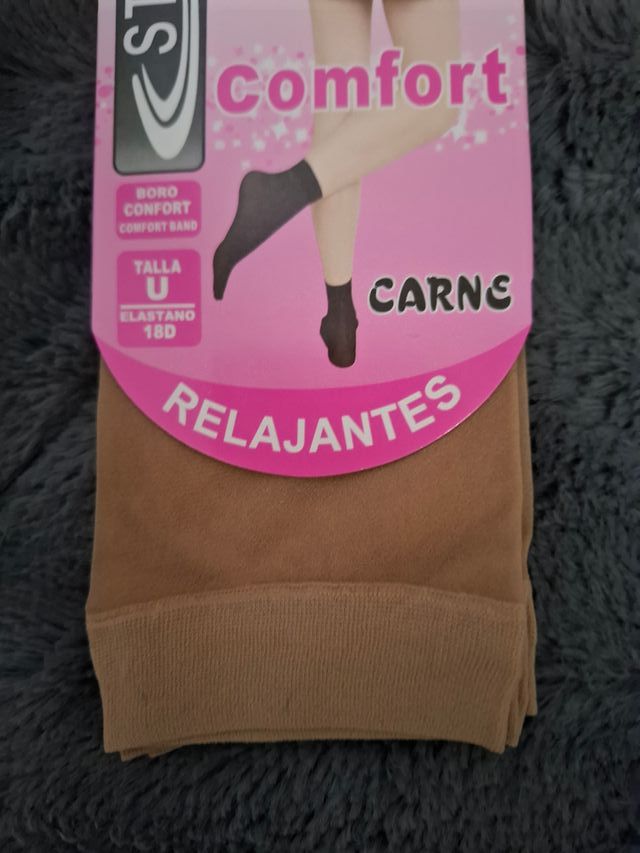 Set di 24 paia di calze medie corte color carne