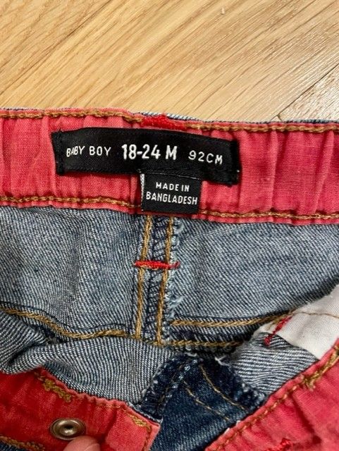 Pantalón vaquero bebé