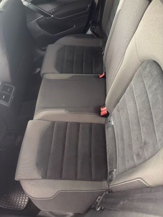 Volkswagen Golf DSG7 R-line