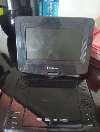 DVD portátil marca Lazer