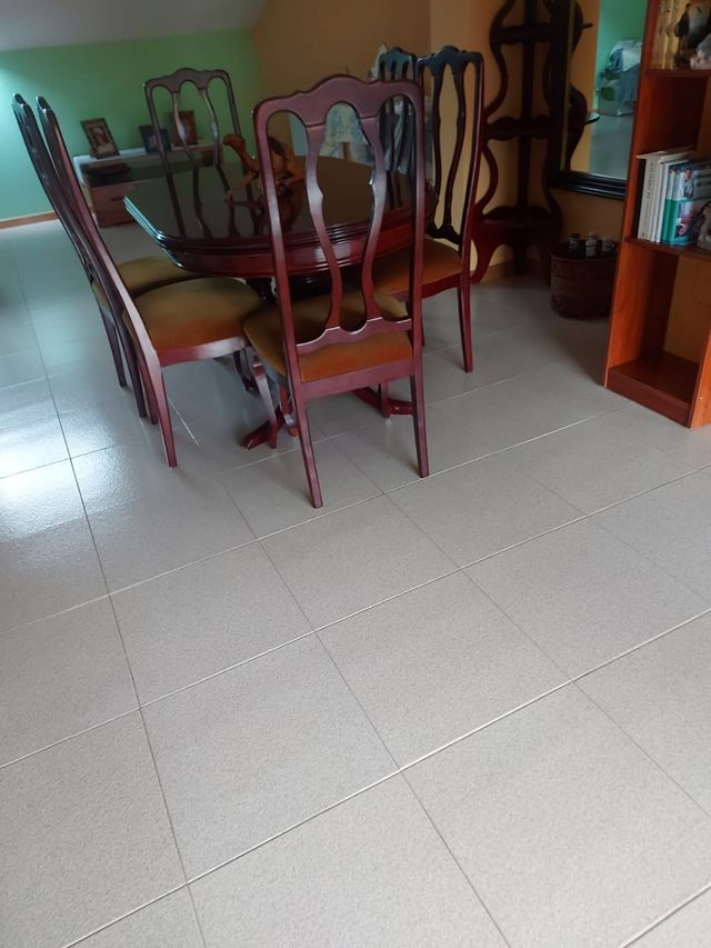 Mesa extensible mas 6 sillas