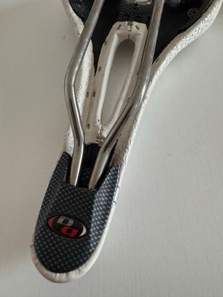 Sella bici Specialized Body Geometry jett 143