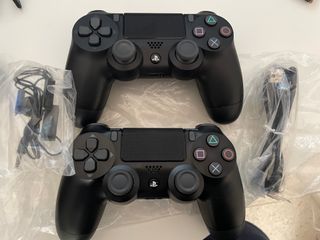 Play Station 4 1TB con muy poco uso