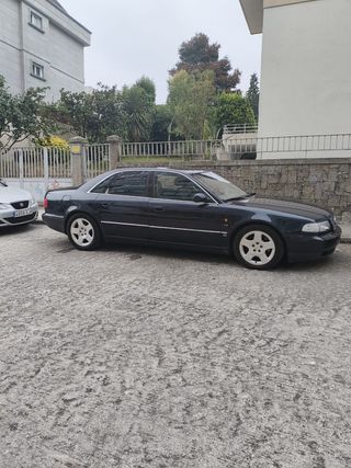 Audi A8 2002