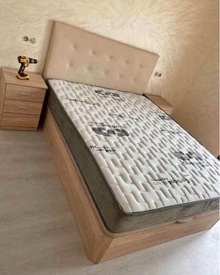 Liquidación de camas canapés!!