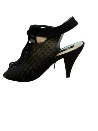 Botin chica trenzado color negro