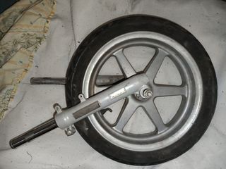 Rueda delantera jog rr