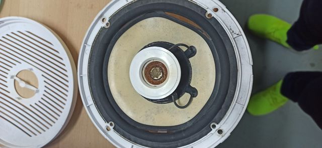 Vendo altavoz marino de la marca fusion