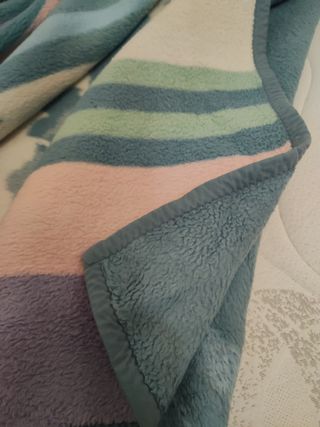 Manta Mora de 140cmx220cm de Invierno