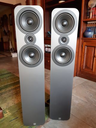 ALTAVOCES Q ACOUSTIC MODELO 3050