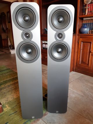 ALTAVOCES Q ACOUSTIC MODELO 3050