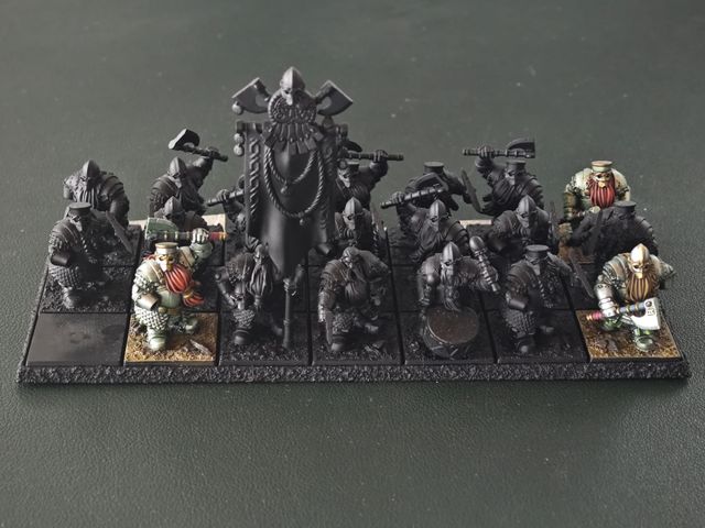 Armata nani Old World printed Highland Miniatures