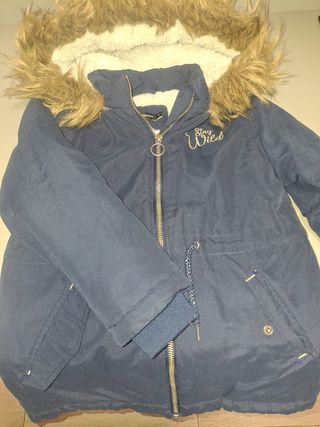 Abrigo niña azul marino.