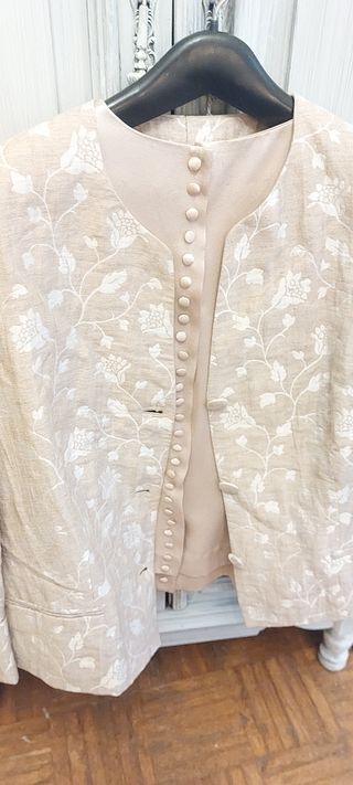 Traje de chaqueta crema en lino/algodón