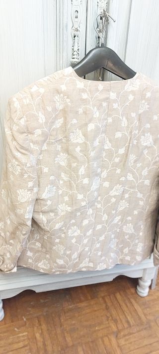 Traje de chaqueta crema en lino/algodón