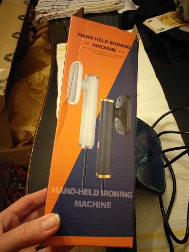 Mini ferro da stiro da viaggio