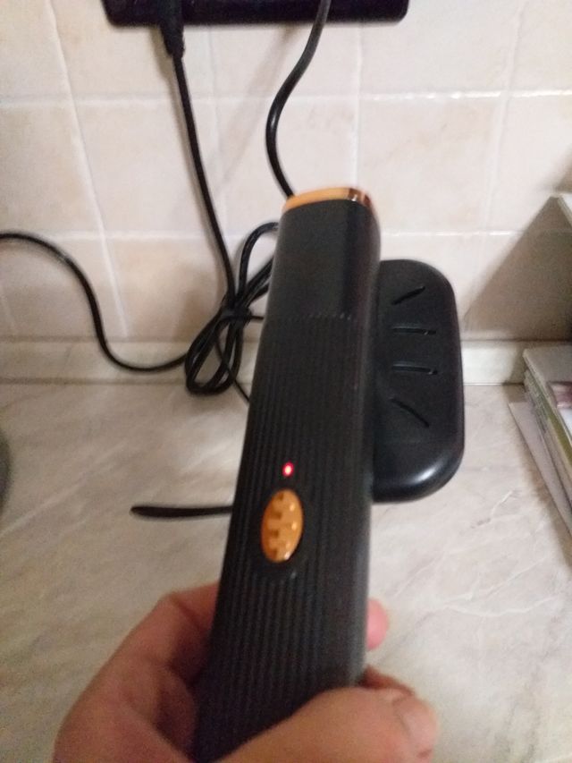 Mini ferro da stiro da viaggio