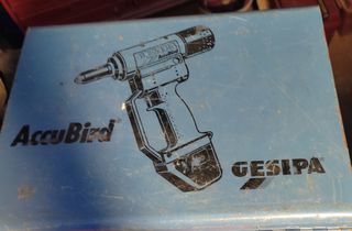 Remachadora Gesipa Accubird