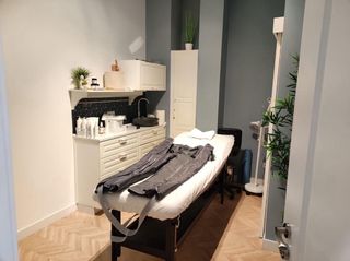 Centro Clinica Traspaso / Boadilla