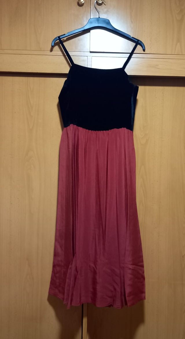 Vestido Vintage de tirantes Rojo y Negro Talla 44