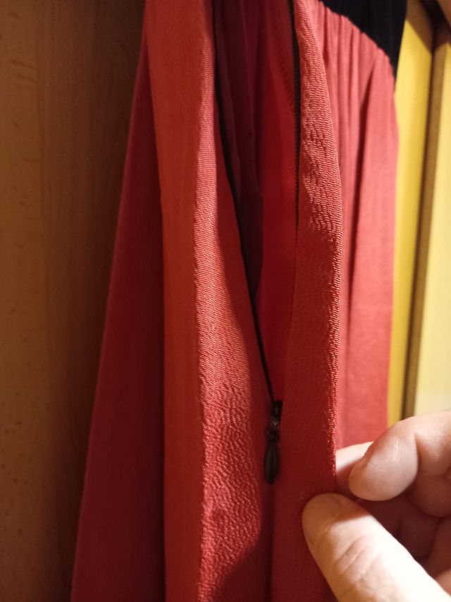 Vestido Vintage de tirantes Rojo y Negro Talla 44